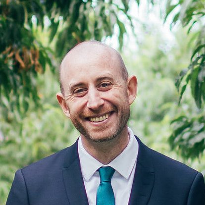 Digital strategist, green enthusiast, Climate Drift Fellow, DiverseCity Fellow Alumni Network Co-Chair, lover of food & year-round cyclist. Tweets are my own.