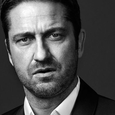 MercurialMarvel's profile picture. ⌘ вeтrayal ιѕ тнe only тrυтн тнaт ѕтιcĸѕ. ⌘ warlocĸ ⌘