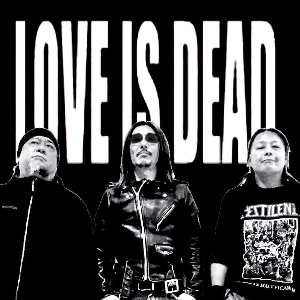LID40559345's profile picture. LOVE IS DEADのギターと、エ〜クソダスのダメ人間を担当しております。