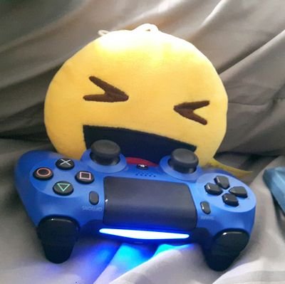 Yeahyxh's profile picture. Car-centric urban planning hater. Certified YouTube addict.