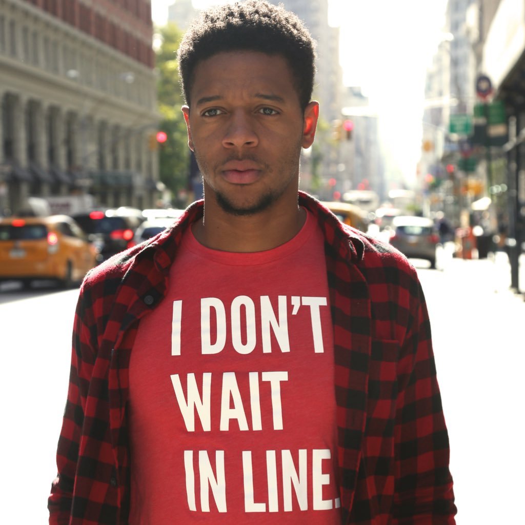 jsmartinlive's profile picture. Compilation of mental thoughts that I never note | The Dream Deferred | https://t.co/qqgnJrU72l | Coverfly Mentee| Habitual line Stepper