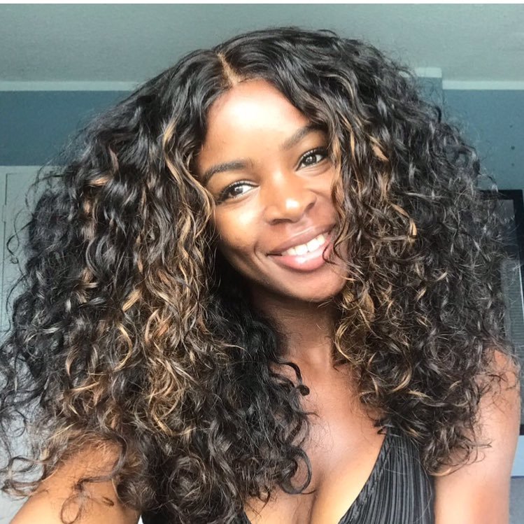 B_unbeweaveable's profile picture. Empowering women to feel beautiful & confident with our Raw Indian Hair👑