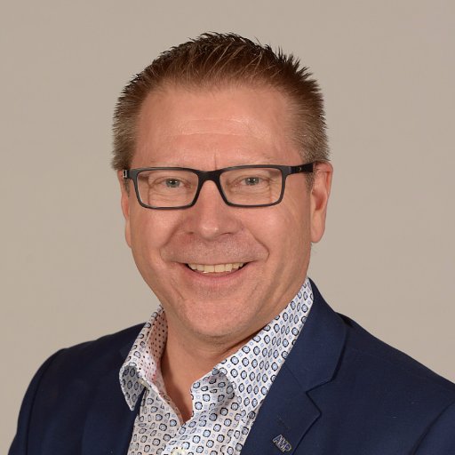 Daryl Harris, AMP(Accredited Mortgage Professional) I tweet on mortgages, hockey, football, bass fishing and things Winnipeg.