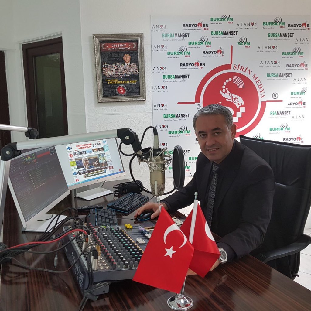 hasannsirin's profile picture. FEDAKAR OLAN GÖNÜLDEN SEVENDİR, YÜREKLİ OLAN KENDİNİ BİLENDİR, UMUTLU OLAN YAŞAMAYI SEVENDİR, UNUTMAYAN DOST BİR ÖMRE BEDELDİR...