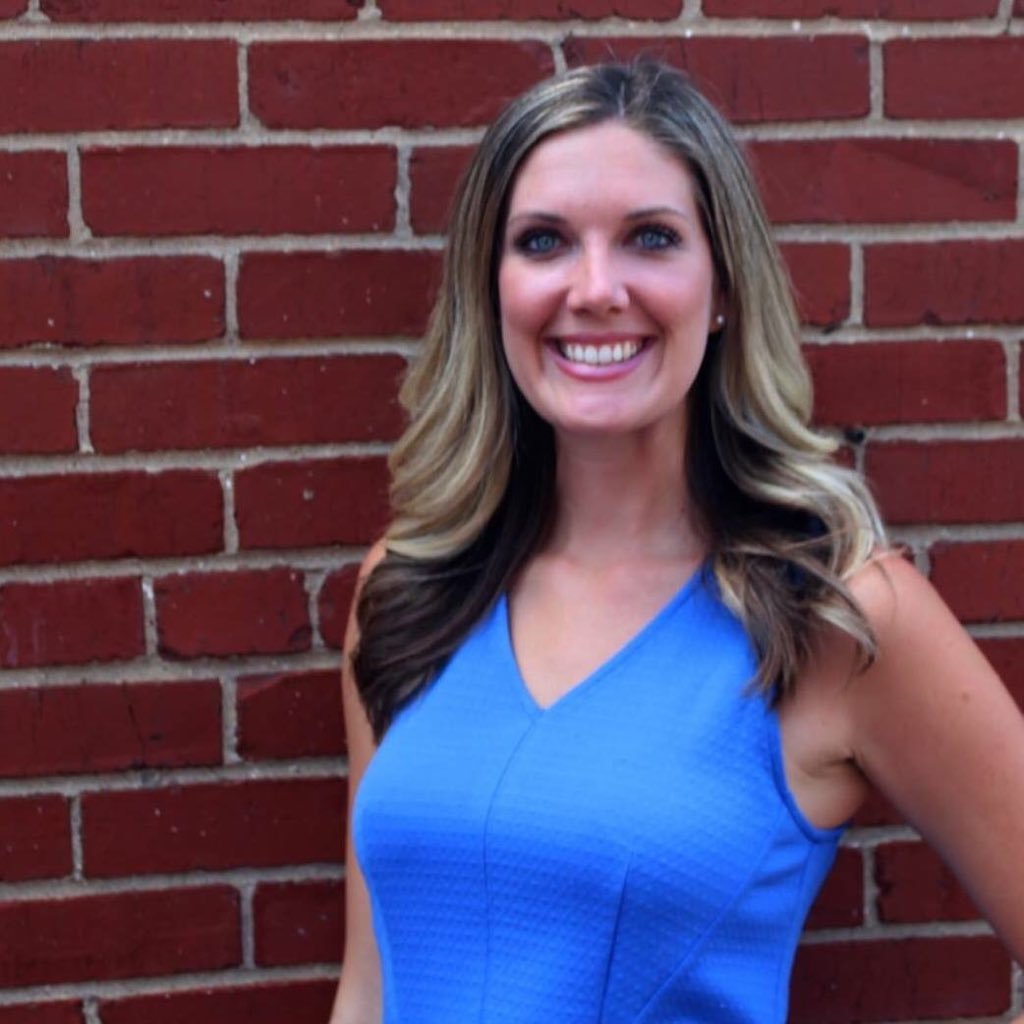 Lacey_HN's profile picture. 