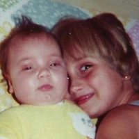Gini Lea Ennis (@ginileae) 's Twitter Profile