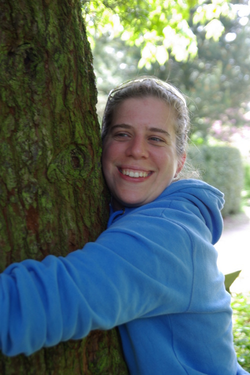 Lecturer in environmental management at Cov Uni. Lifter of weights, swinger of kettlebells. Track Nat Masters Champ: Match Sprint 2018, 2021 & Scratch 2021.