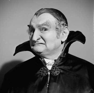 GrampireSays's profile picture. Hey you kids, get off my grave.