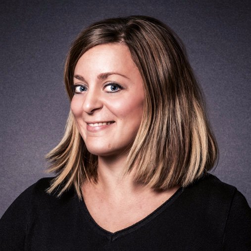 Directrice Générale chez e-Dantès - Diffuseur de livres numériques et de livres audio avec @playhardigan // Photographe à ses heures perdues & Yogi débutante