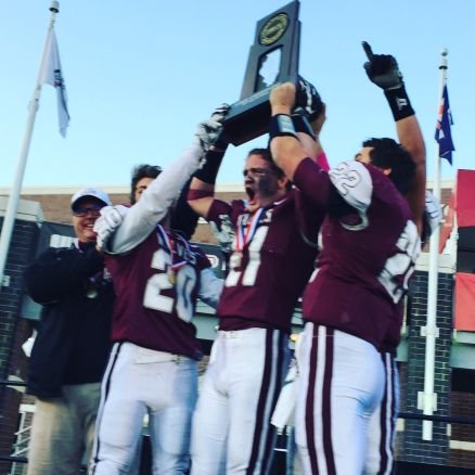 Official Twitter account of Prairie Ridge High School football. It will be your best resource for news on the program.  Forever in our memory JDM!