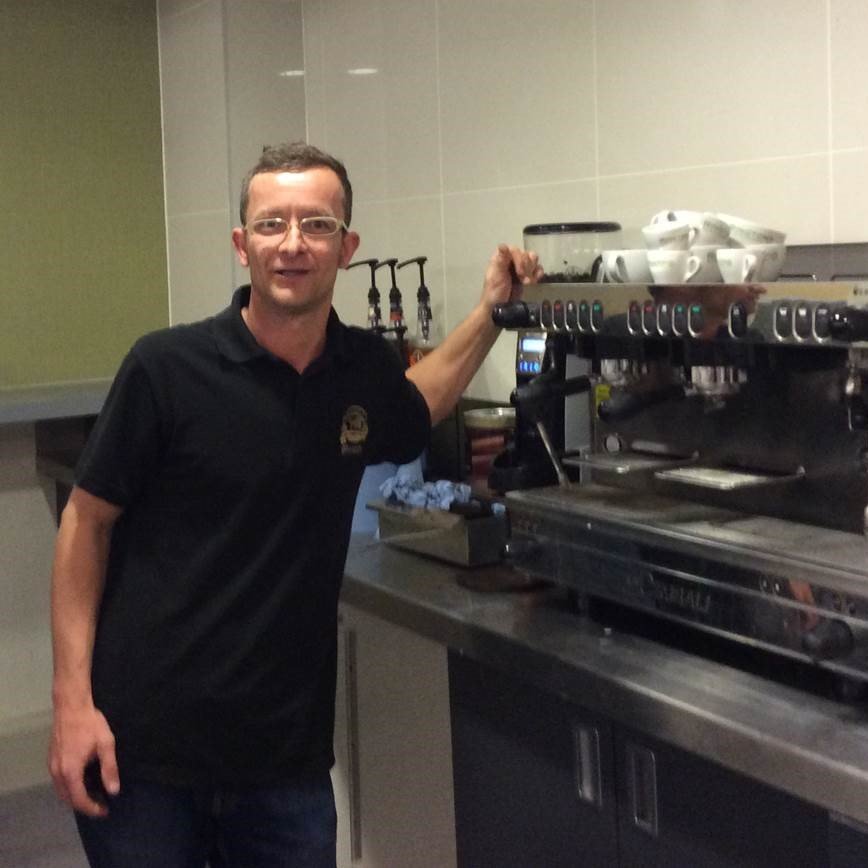 Ringtons Beverages for Business Sales Manager.  Helping businesses in the South of England serve great quality coffee and tea out of home.  Tel: 07764896517