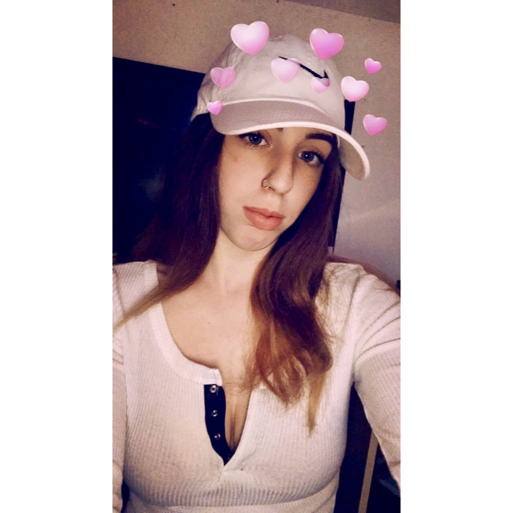 dezx06's profile picture. weed, trees , & peace 🤤