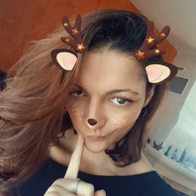 JenniferBourezg's profile picture. Girl. And everything that comes with this.
#CM sur les bords
#Blogueuse lecture since 2009 
#Sportive par alternance