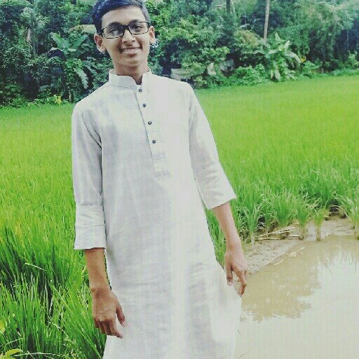 TamimulH's profile picture. I am a student and I was always pray for allah my family was happy and keep smile. 
inshalllah☺😃