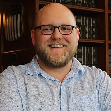 he/him/his. Geology curator @NMNH. Petrologist and geochemist studying the continental crust - the rocks beneath our feet. Views and opinions my own.