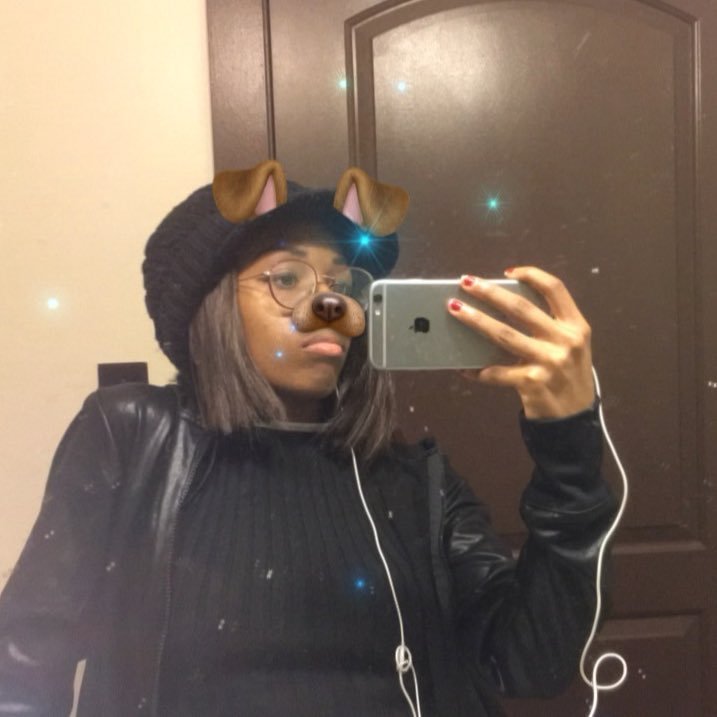 yonnieyen's profile picture. 🇵🇷🇪🇹 I’m a headass