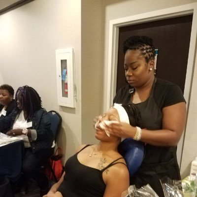 BLovelyskincare's profile picture. DMV mobile esthetician, massage envy glen burnie esty. #blovelyskincare #smallbusinessowner  "beauty enhancer" Fashion & Beauty