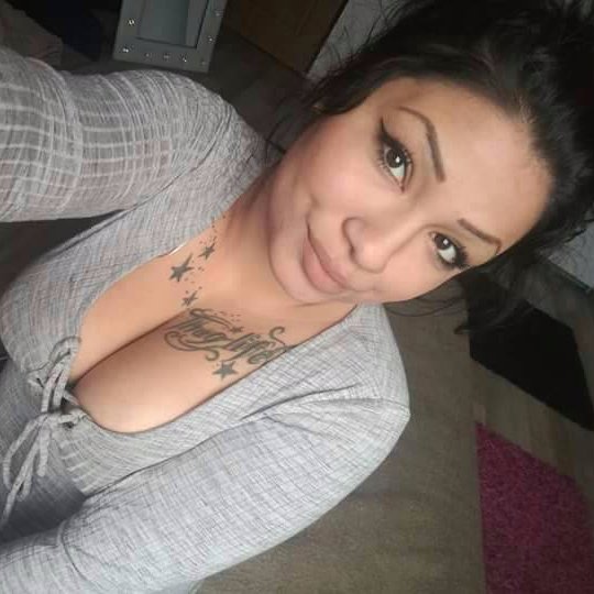 joyceap40504475's profile picture. I am woman who knows how to keep the balance in relationship and I know for sure when it is the time to give necessary space and freedom to my man.