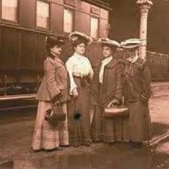 Somos un grupo de mujeres en Granada que defendemos la reconexión ferroviaria en nuestra provincia. Contacta con nosotras en mujeresaltren@gmail.com