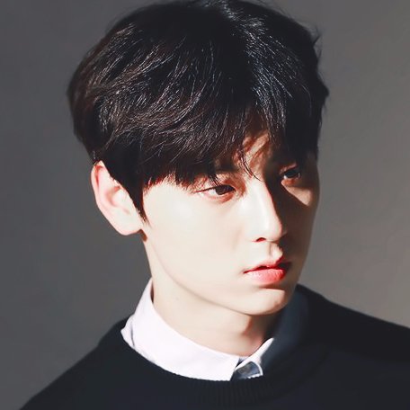 springe_0809's profile picture. 🙈민현 = gir cap 💕