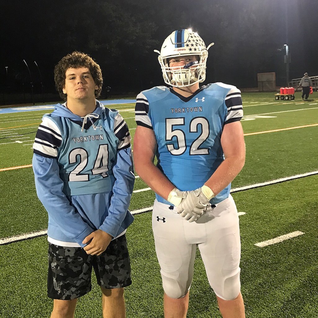 JustinSlack5's profile picture. always down for my boys 🏈🏉