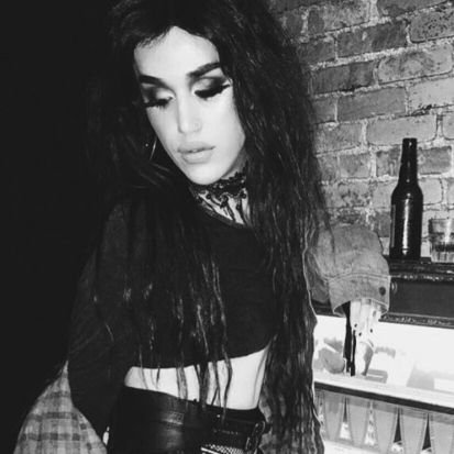 negativerosie's profile picture. club queen on the downtown scene