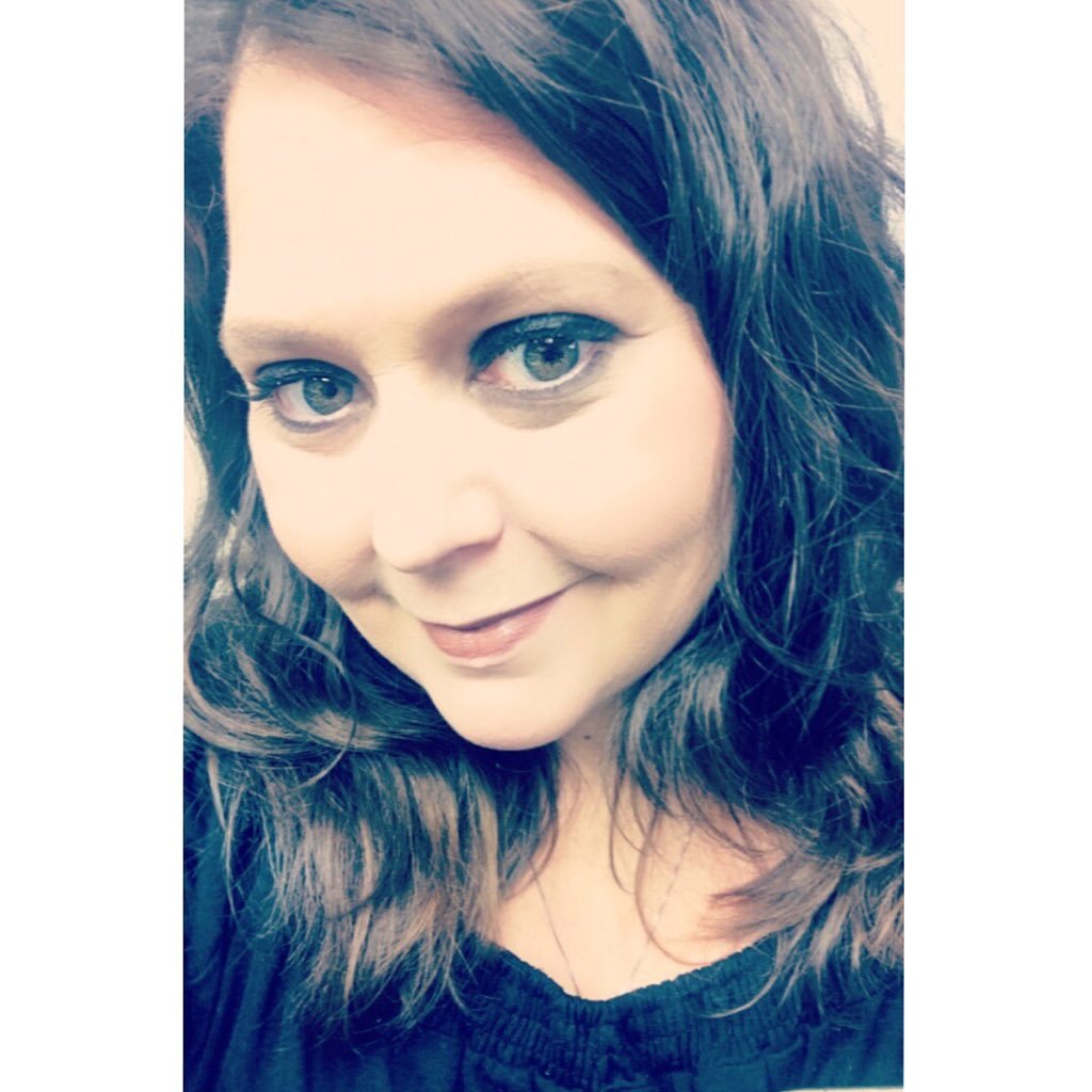 francine34's profile picture. 