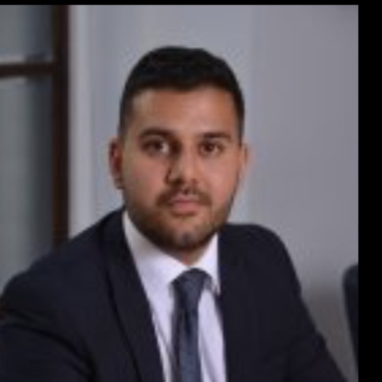 ManuBains's profile picture. Wealth Manager | LFC | 31 |