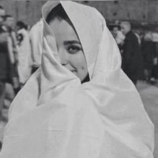 _98m8's profile picture. اللهم سخر لي قلباً يدعو لي سراً وعلناً.