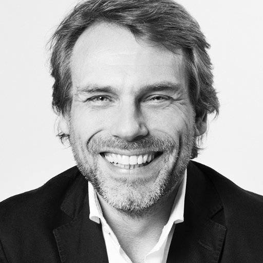 patrickkortwijk's profile picture. Getrouwd met Elyna, trotse vader van vijf kids, (business) interior junkie, marketing en branding addict en founder van InteriorMatters