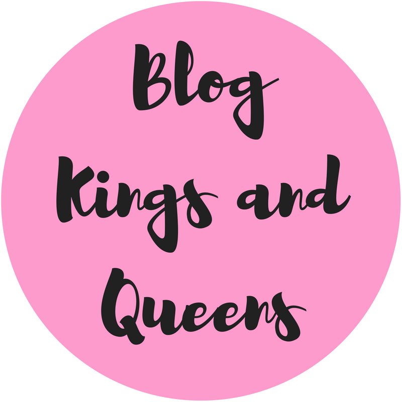 Here to support all blog kings and queens. Use #blogqueen or #blogking to be featured account run by @lovehayleybeth