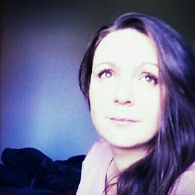 La_cally13's profile picture. 