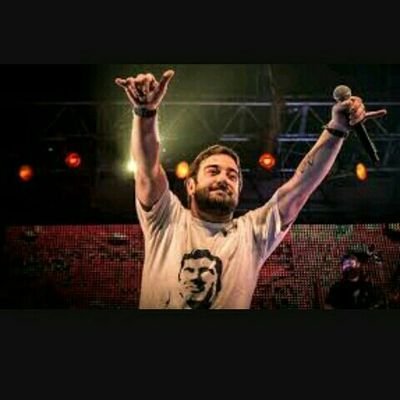 Javier_m178's profile picture. Que algo tan lindo me haga tan mal es una pena 🎤