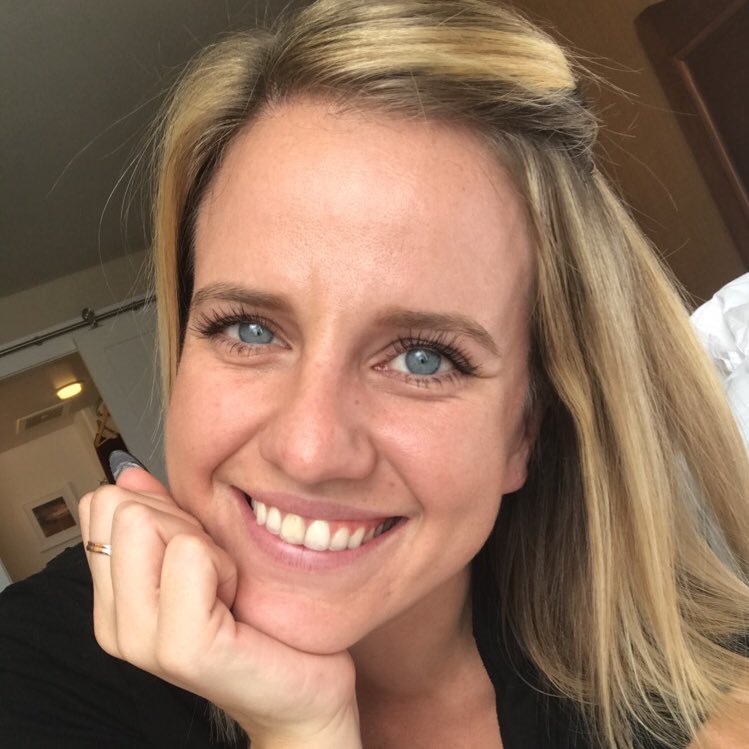 Assistant Volleyball Coach at CSU Bakersfield. R+F Executive Consultant. Photography. Food. Travel.