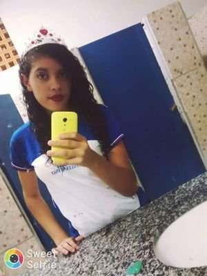 Beatriz3911407's profile picture. Oii, eu sou Beatriz mais pode me chamar de Bya, tenho 16 anos gosto de dança, dormir e comer kkk gosto tbm te escutar música de k-pop principalmente BTS.