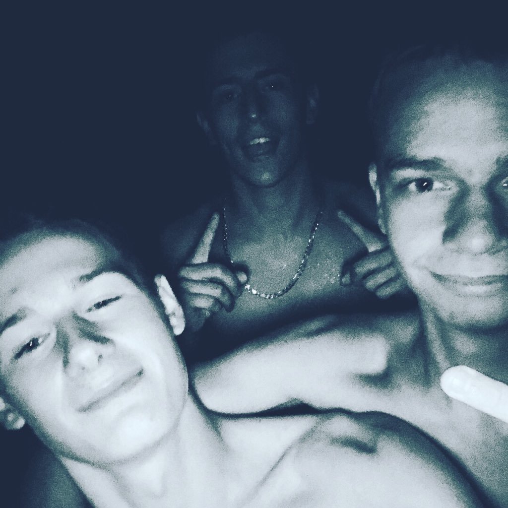 devonbonkoski's profile picture. 