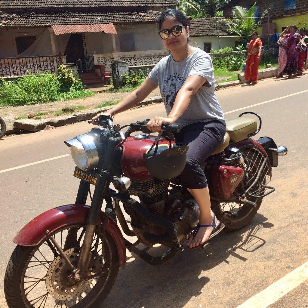 Lavitiwari_10's profile picture. #leisuretravel enthusiast; Bollywood movies,song and dance lover;sensitive about life & people around; #nevergiveup is #mantra