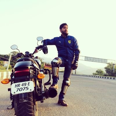 ADVsushen's profile picture. LAWYER, WRITER, PHOTOGRAPHER