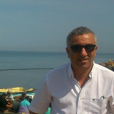 Maire adjoint de Vitrolles (13127) depuis 2002 Délégué à l'éducation puis aux Finances actuellement chargé du développement économique et de l ' emploi