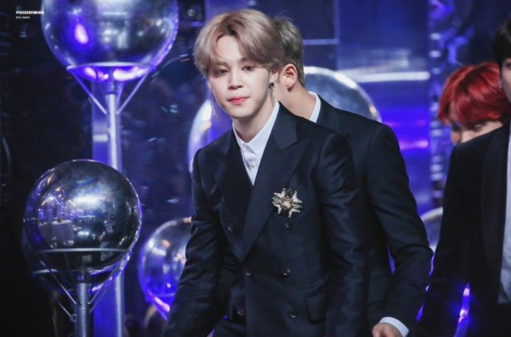 casaul_princess's profile picture. A.R.M.Y ❤  BTS ❤ Bulletproof 🔫❤ Fangirl 😍 FIREEEE 🔥🔥 BANGTAN'S WIFEU😍💖 Let's keep tryin till we can't do it any more.