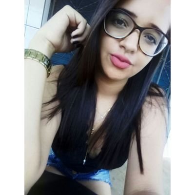 MelSanttos0714's profile picture. Se queres um amigo, cativa-me. 🌸