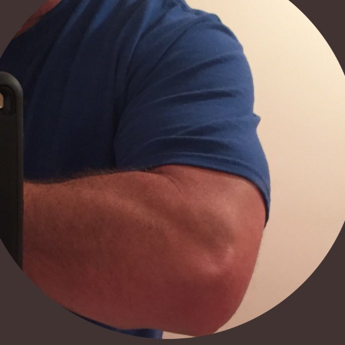 insanitycpx's profile picture. too ugly to put my face on here