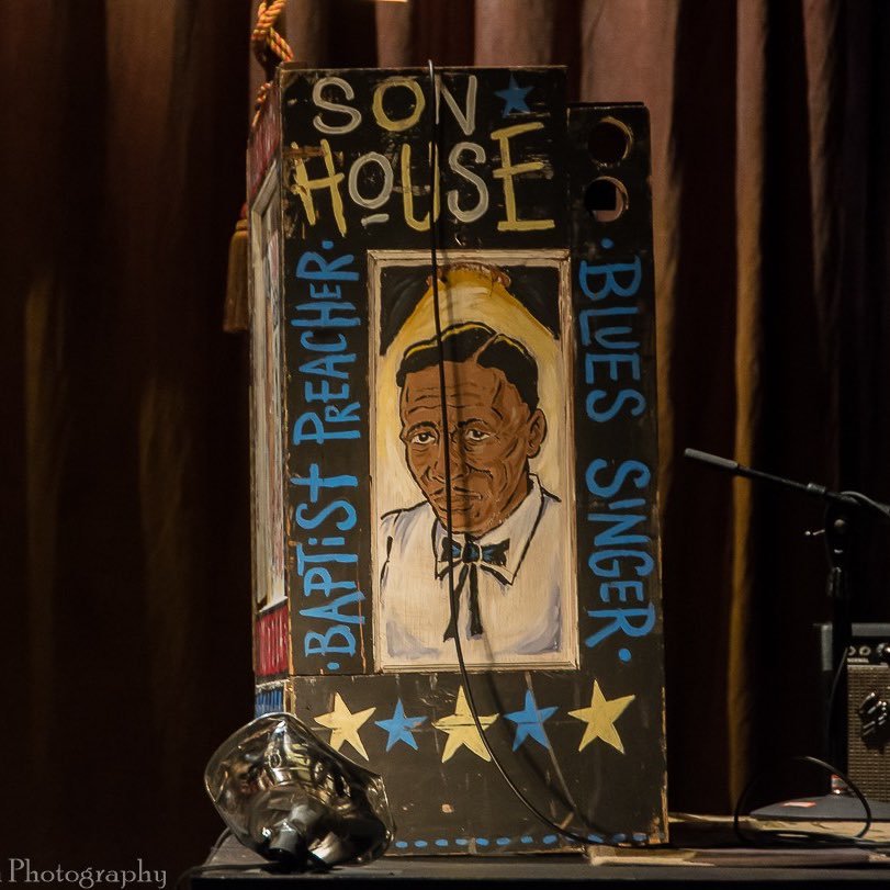 HausofOccam's profile picture. copperbottom band fan. sista jean ❤️