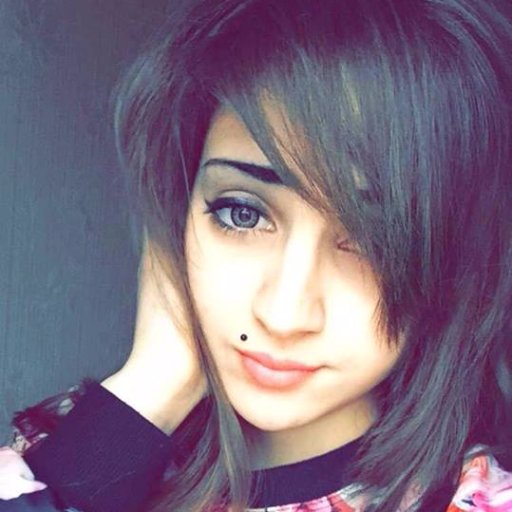Hola soy ⚡ Camelia ⚡ 1⃣9⃣ #SiguemeYTeSigo ✨ Sígueme en mi ♥ Instagram: dulcecamelia17♥