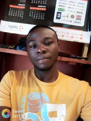 Abdulaz10273664's profile picture. Am a gorgeous and generous type, I dnt  give 2 get, rather I give 2 b appreciated, I dnt care what people think about me, I no dat 1day God will shut dia mouth