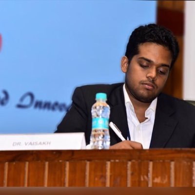 DrVaisakh's profile picture. modern classic