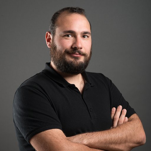 #iOS enthusiast, #Swift developer, #UX evangelist