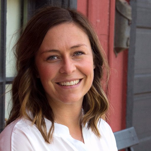 JessicaParrette's profile picture. Working mom and wife. I run on coffee and sweet toddler hugs.