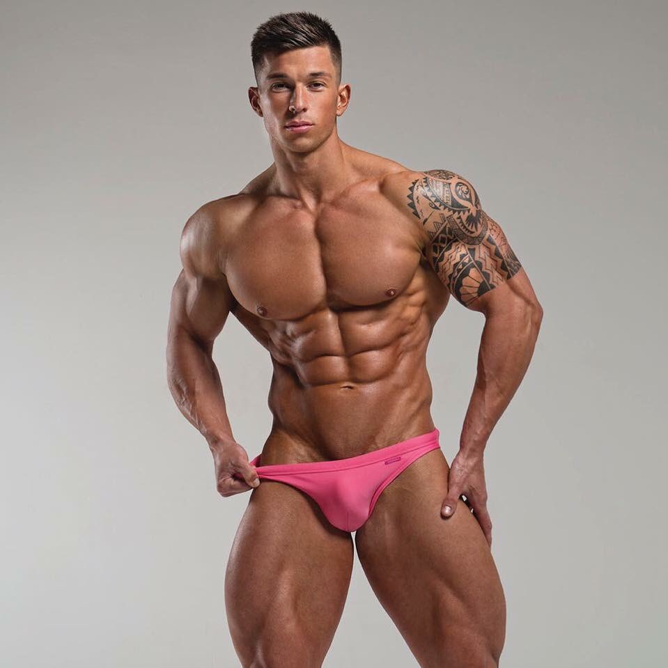 Pin on guys young bodybuilders