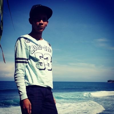 apa yg paling kamu cari didunia? ngapain kesini ? coba cerita kalo malu dm aja
https://t.co/e2dbz2y05N